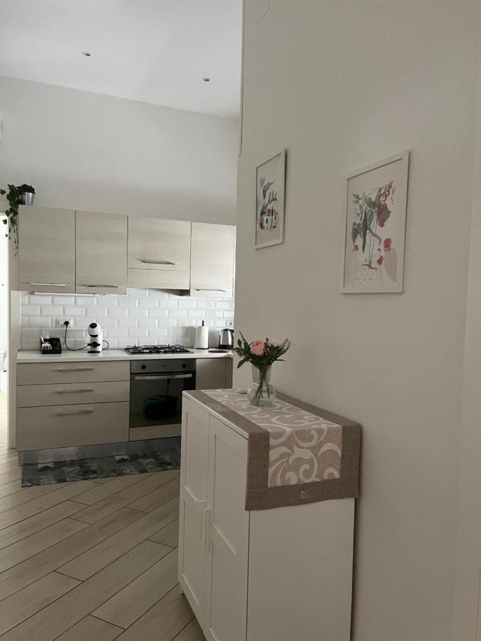 Apartamento Il Vicoletto Nápoles Exterior foto