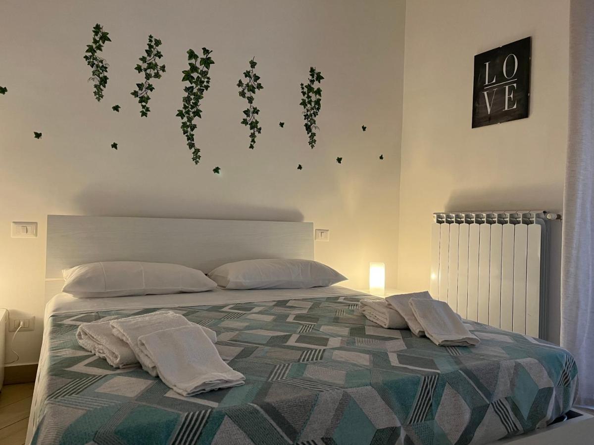 Apartamento Il Vicoletto Nápoles Exterior foto