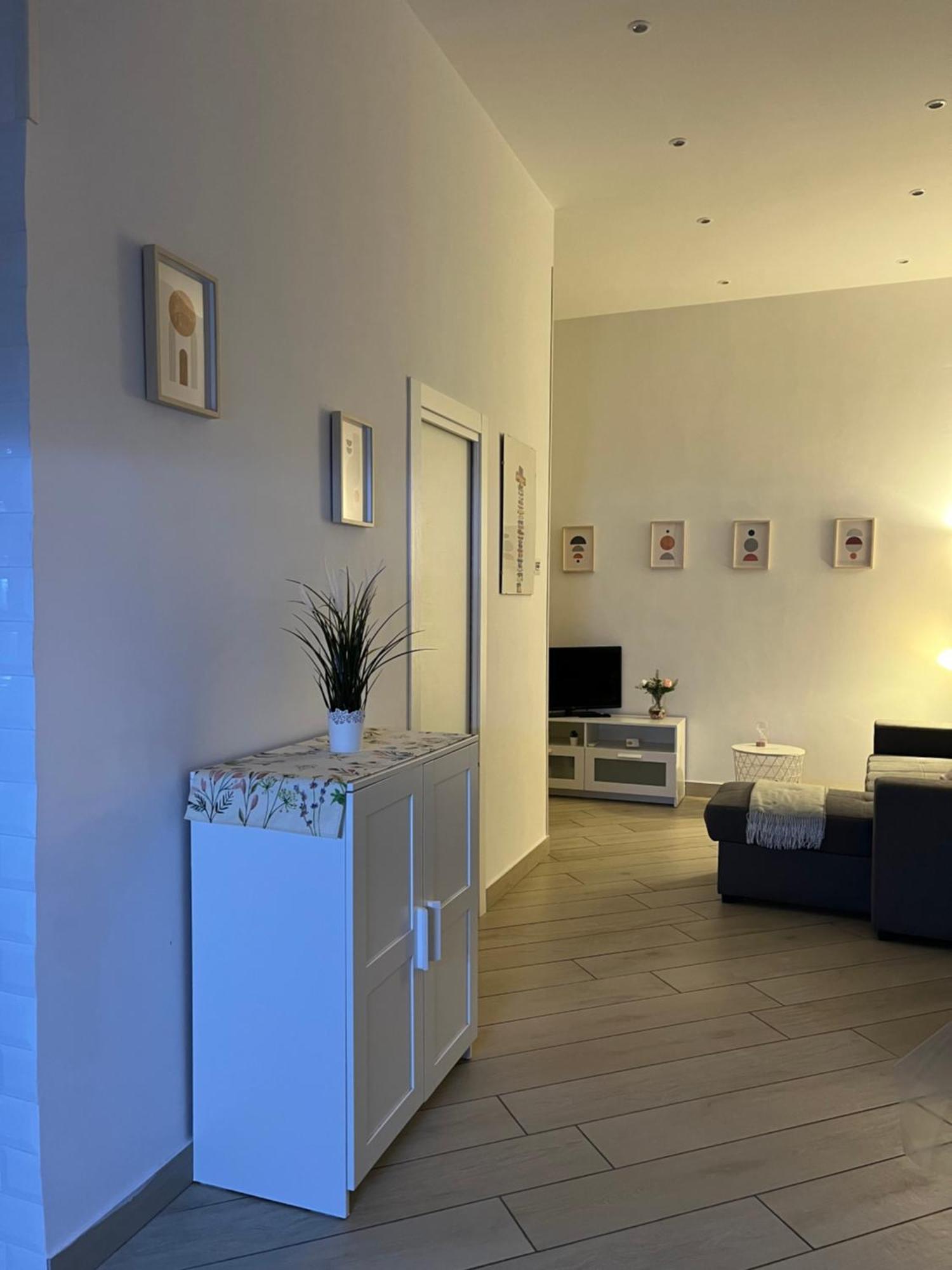 Apartamento Il Vicoletto Nápoles Exterior foto
